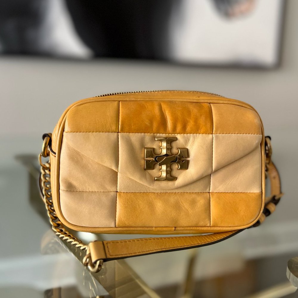 Tory Burch l Kira Mini Leather Patchwork Camera Bag